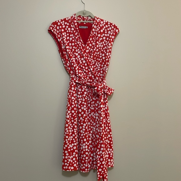 Eliza J Dresses & Skirts - Eliza J orange polka dot dress